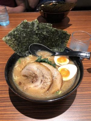 出前館問い合わせ：深夜のラーメンと宇宙の関係性について