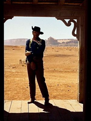 The Searchers：A Rugged Western Saga With Breathtaking Cinematography and John Wayne at His Best!